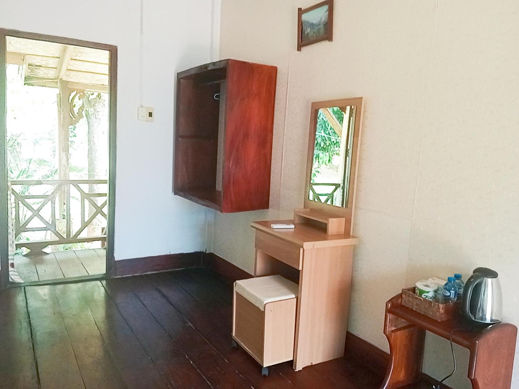 Vangvieng Ruby'Homestay Vang Vieng Bagian luar foto