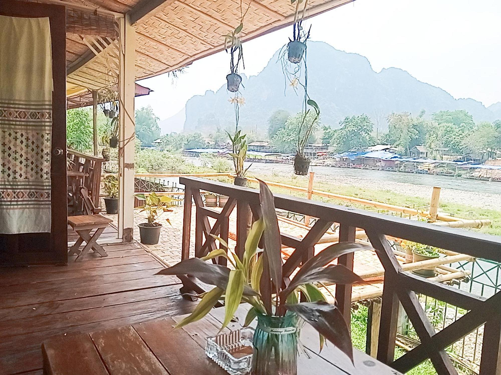 Vangvieng Ruby'Homestay Vang Vieng Bagian luar foto
