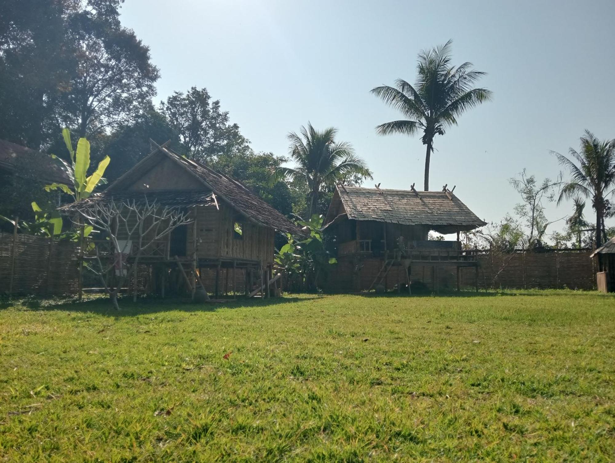 Vangvieng Ruby'Homestay Vang Vieng Bagian luar foto