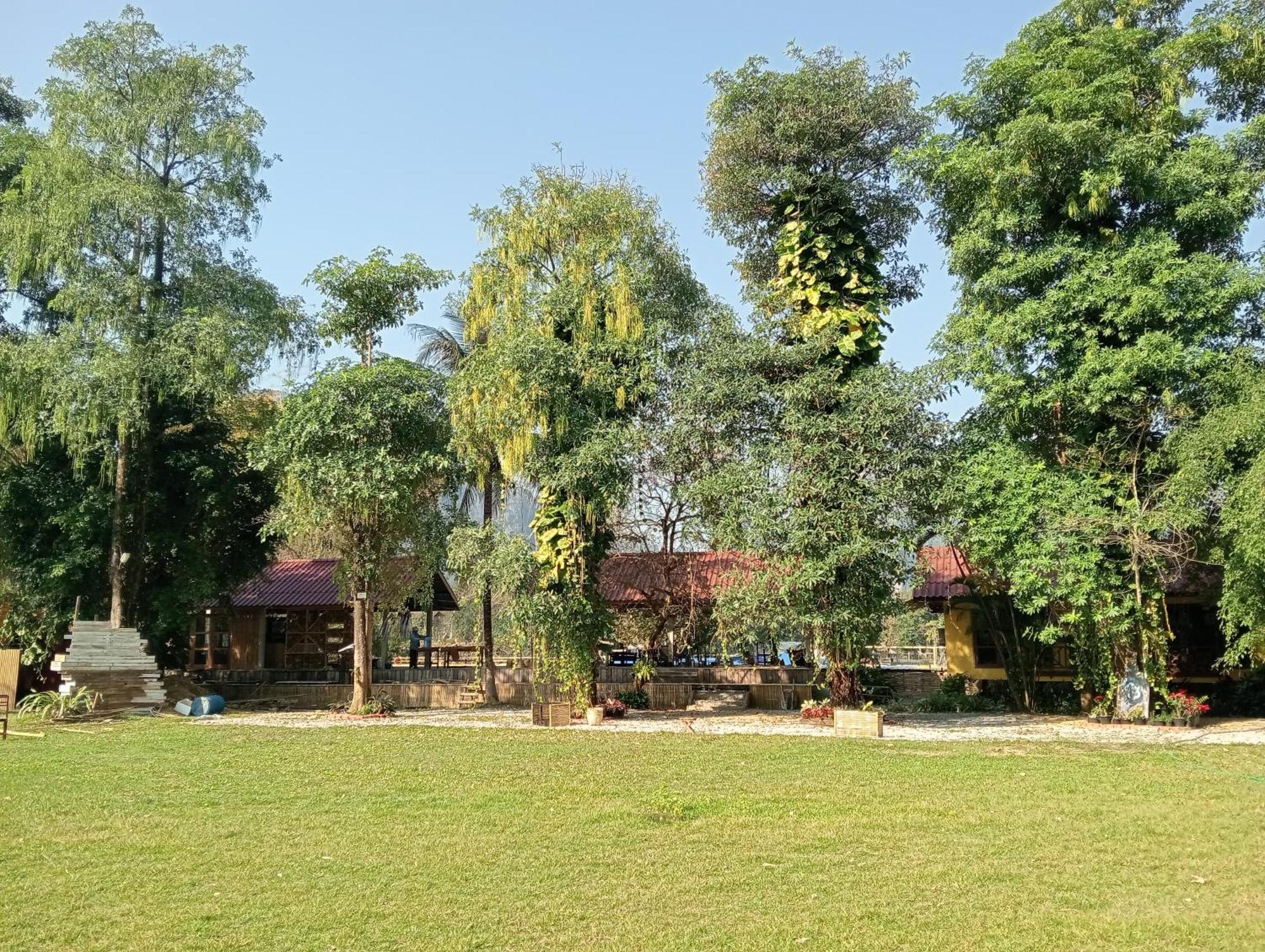 Vangvieng Ruby'Homestay Vang Vieng Bagian luar foto