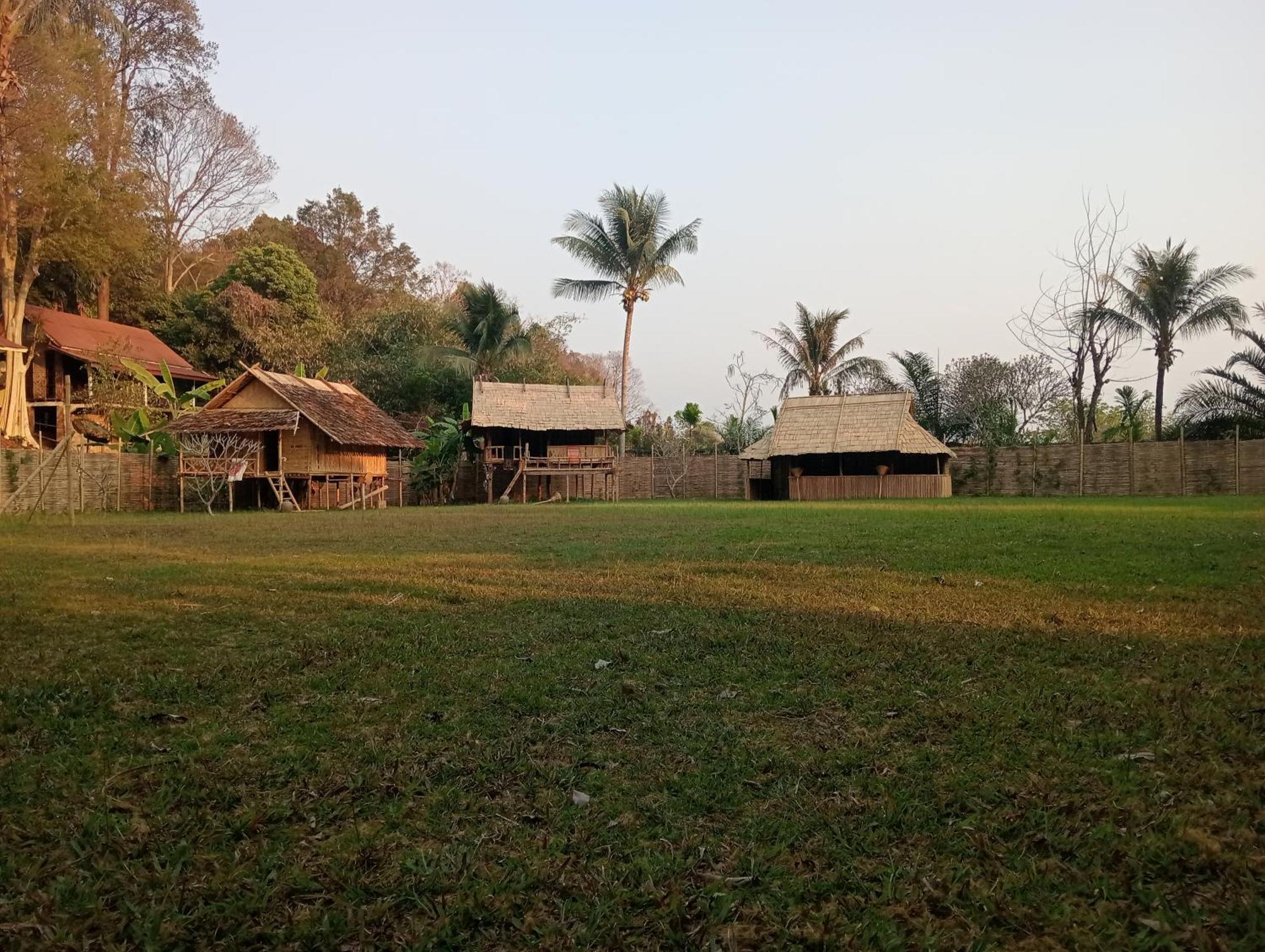 Vangvieng Ruby'Homestay Vang Vieng Bagian luar foto